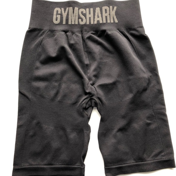 Gymshark M/S Flex Seamless Cycling Shorts & Flex Seamless Strappy Sports Bra Set - Picture 2 of 5